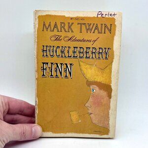 Vintage 1964 Huckleberry Finn Paperback Mark Twain Illustrated